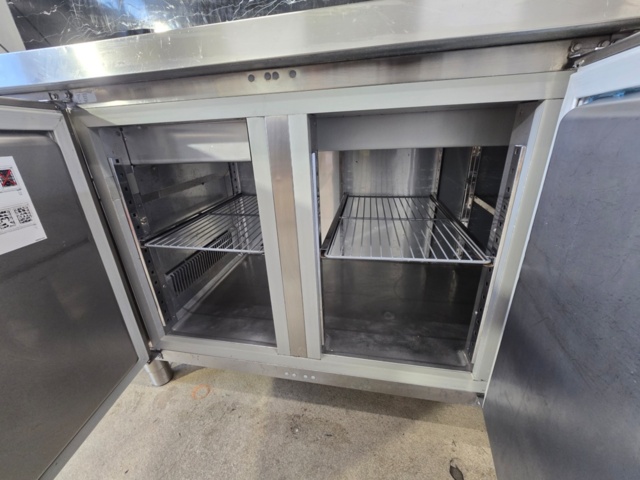 1460158-3 Kylbänk – Electrolux EH3H5AAA - 2018