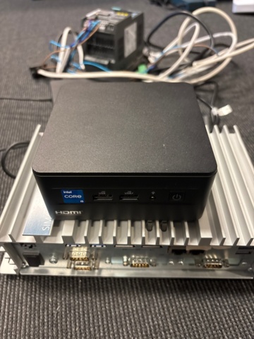 1442492-3 Computer Simatic, computer ASUS, Siemens Sinamics