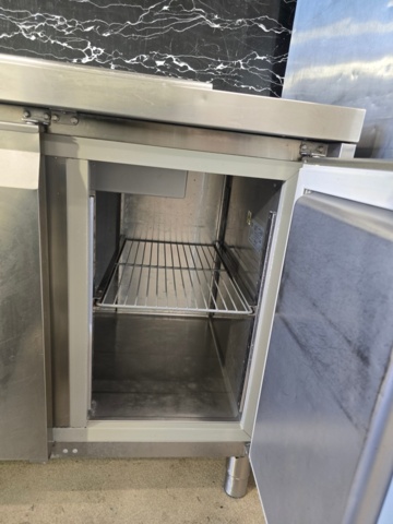 1460158-4 Kylbänk – Electrolux EH3H5AAA - 2018