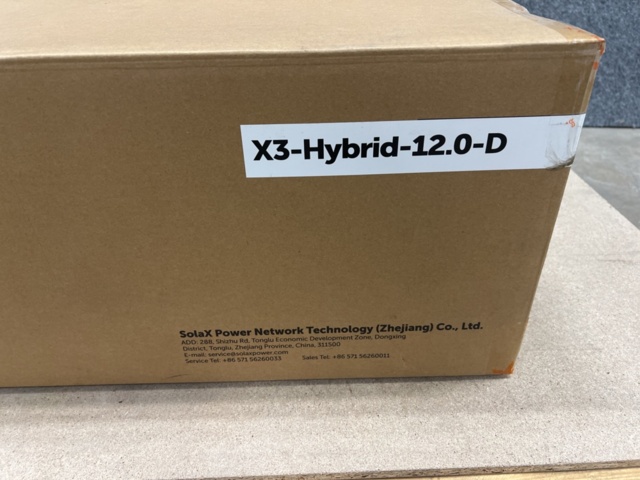 1457800-2 Hybrid inverter SolaX Power X3-Hybrid-12.0-D three-phase