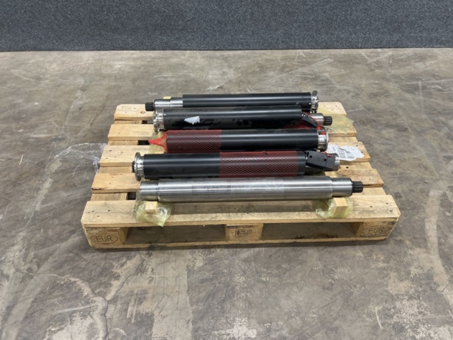 1457813-1 9 guide rollers / cylinders