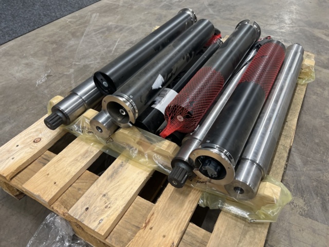 1457813-2 9 guide rollers / cylinders