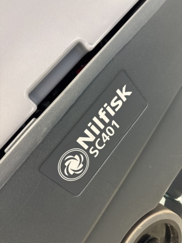 1409414-8 Kombiskurmaskin - Nilfisk SC401 43 BD