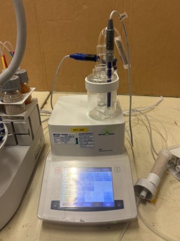 1435542-2 Titrator Mettler Toledo Compact C30S med autosampler InMotion KF Pro Oven