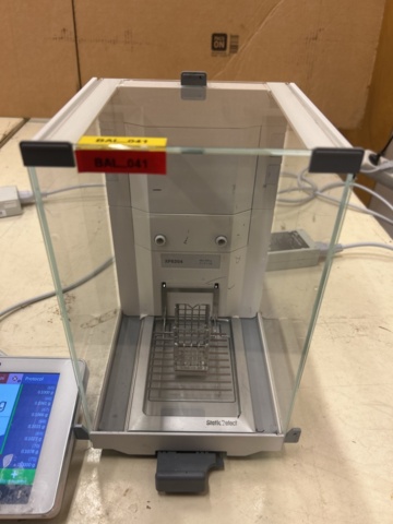 1435544-3 Analytisk laboratorievåg - Mettler Toledo XPR204