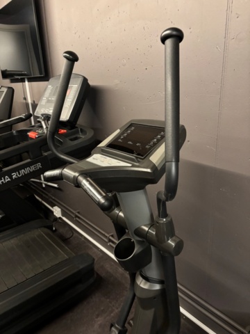 1443723-4 Crosstrainer - SEG Superweigh