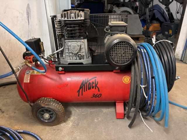 1409451-2 Kompressor - FIAC KGK Attack 360