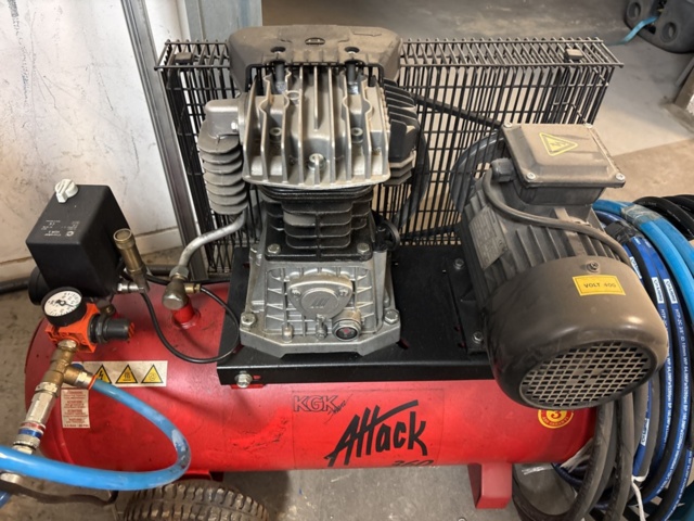 1409451-5 Kompressor - FIAC KGK Attack 360