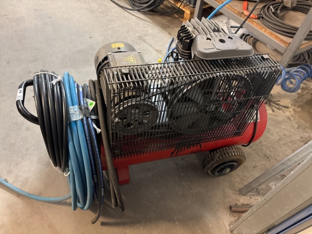 1409451-7 Kompressor - FIAC KGK Attack 360