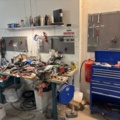 1409457-1 Workshop station - Workbench, tools, tool cart, etc.