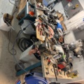 1409457-10 Workshop station - Workbench, tools, tool cart, etc.