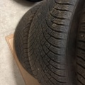 1409463-9 Nokiandäck på aluminiumfälg Hakkapeliita 255/45R19