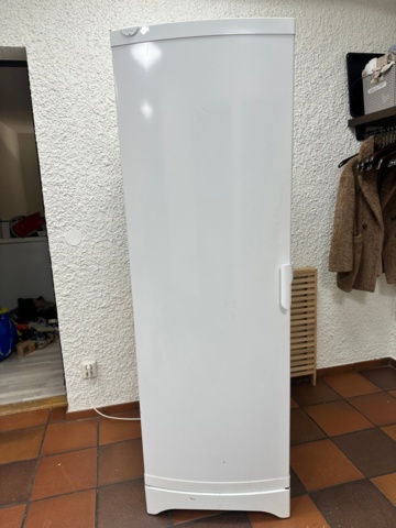 1372754-1 Kylskåp - Cylinda