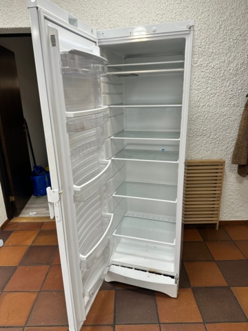 1372754-2 Kylskåp - Cylinda