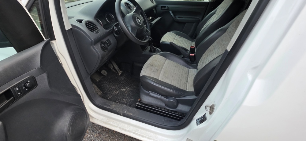 1448748-9 NRG114Volkswagen Caddy Skåpbil 1.6 TDI Manuell, 75hk, 2012