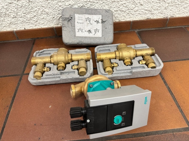 1372757-2 Cirkulationspump med ventilsatser – Wilo Yonos MAXO-Z 25/0,5–7 och Impel