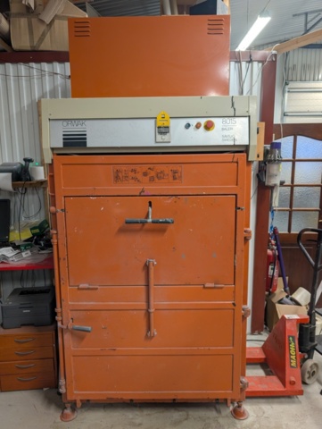 1407995-1 Balpress / Komprimator - ORWAK 8015