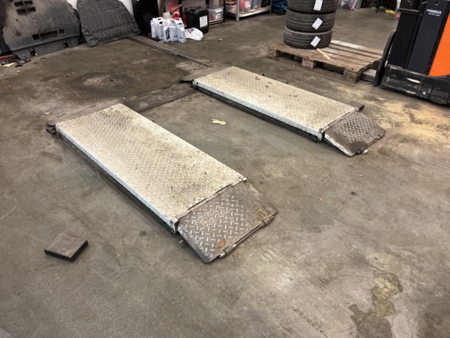 1430037-2 Saxlyft - Consul H410.30, -2022