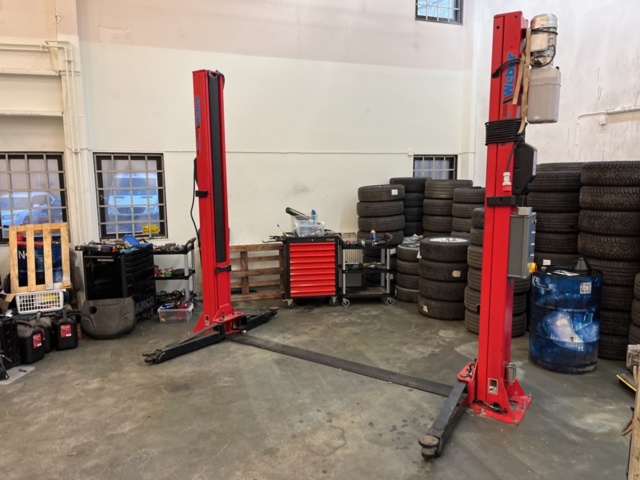 1430039-2 Tvåpelarlyft - Weber Profiserie SJC