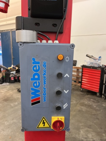 1430039-4 Tvåpelarlyft - Weber Profiserie SJC