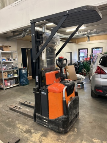 1430056-1 BT industriell staplare / ledstaplare