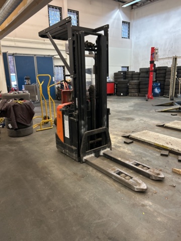 1430056-7 BT industriell staplare / ledstaplare