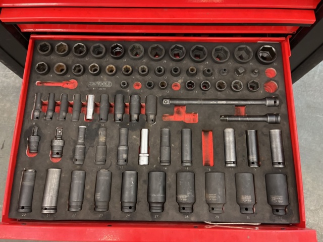 1430040-10 Verktygsvagn med innehåll - KS Tools