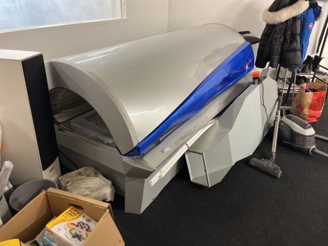 1430065-2 Solarium Ergoline 400 Advantage