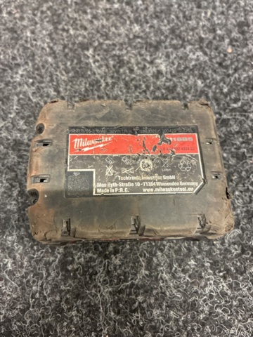 1439737-4 Batteri Milwaukee M18B5 5.0Ah