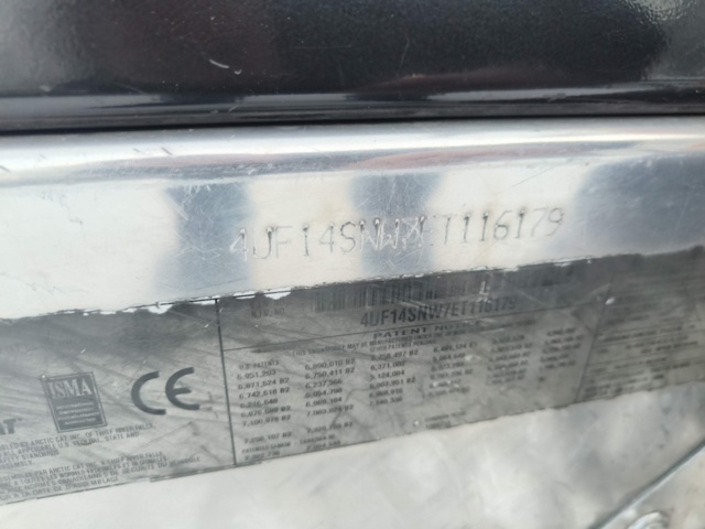 1401059-23 Arctic Cat BC Z1 XT -2014