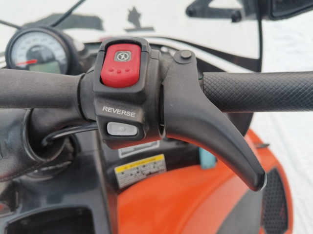 1401059-27 Arctic Cat BC Z1 XT -2014