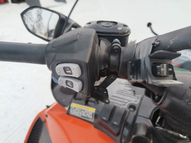 1401059-28 Arctic Cat BC Z1 XT -2014