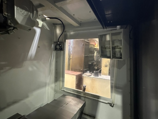 1256096-7 CNC fräs Haas modell VF2