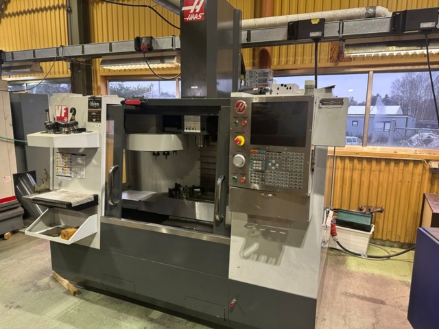 1256096-11 CNC fräs Haas modell VF2