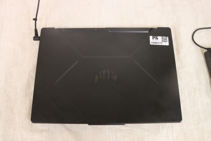 1295777-2 Dator ASUS Tuf Gaming F15, ram 16, hd 477 Win11