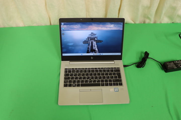 1295794-2 Dator HP EliteBook G5 830, ram 8, hd 238, Win 11 Pro