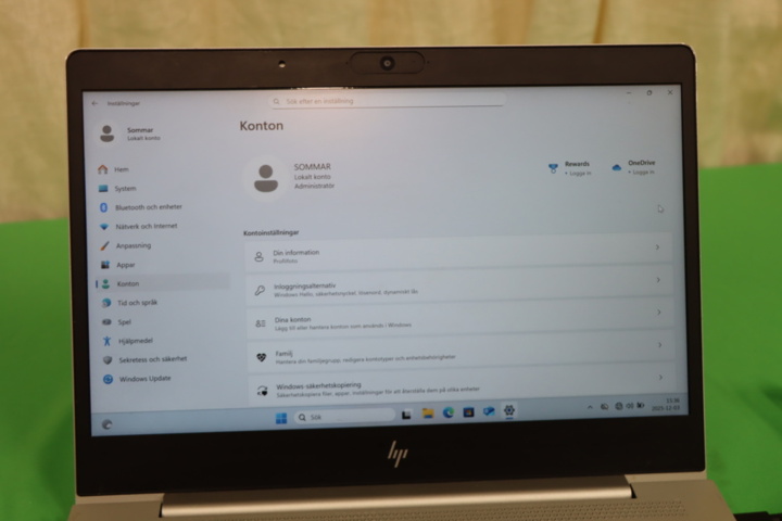 1295794-7 Dator HP EliteBook G5 830, ram 8, hd 238, Win 11 Pro