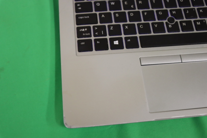 1295794-11 Dator HP EliteBook G5 830, ram 8, hd 238, Win 11 Pro