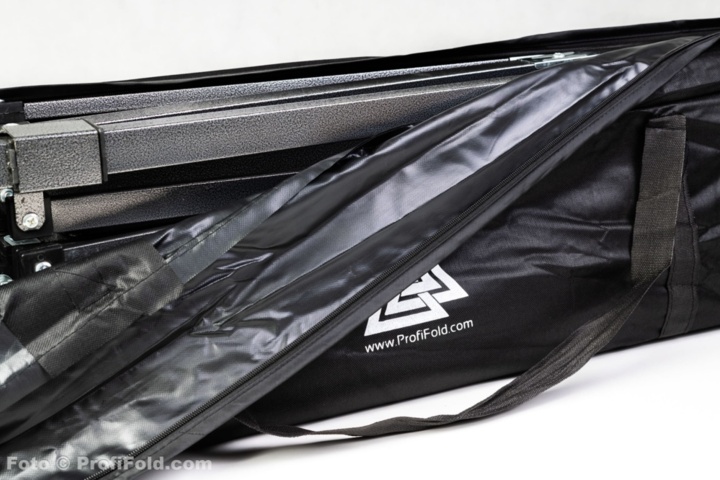 1460499-15 16 Pop-up market tents in different colors