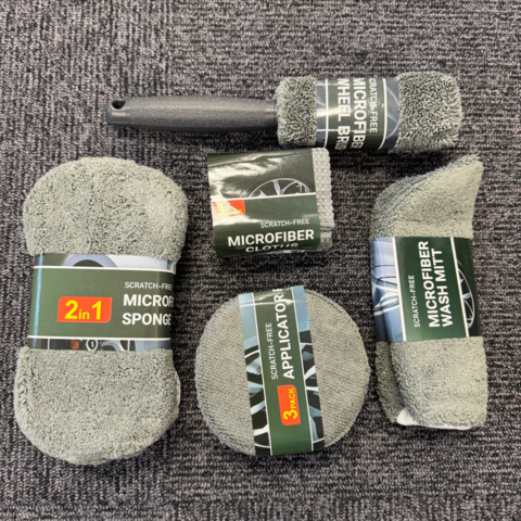 1460508-1 CarClean Compact car care kit – 8-piece - Free shipping