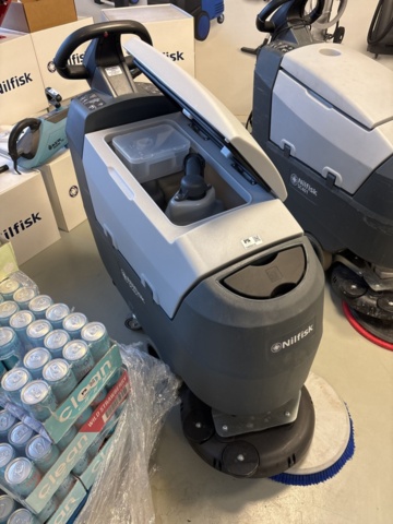 1409414-4 Kombiskurmaskin - Nilfisk SC401 43 BD