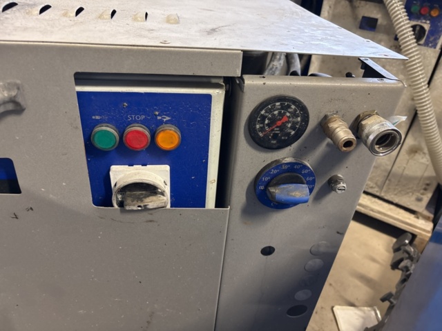 1409474-4 El-uppvärmada hetvattentvättar x3 enheter - Nilfisk SH Solar 7P E