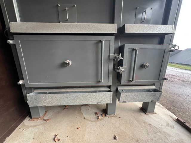 1426200-4 Cremation facility for small animals