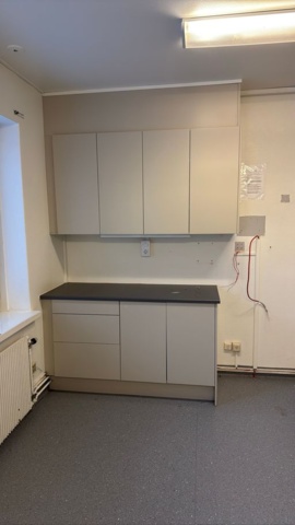 1454524-21 Complete kitchen - angled from 2017 (dismantled)