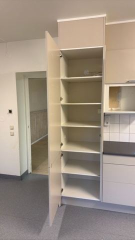 1454524-5 Complete kitchen - angled from 2017 (dismantled)