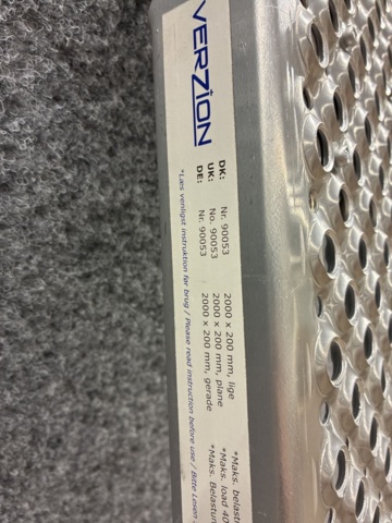 1460536-7 2 st Aluminiumramper Verzion 2000x200mm