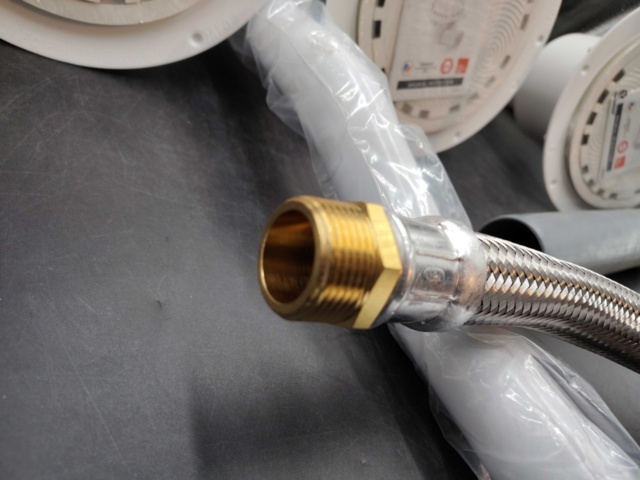 1447686-3 Golvbrunnstätningar och VVS-tillbehör – 5 st, JAFO