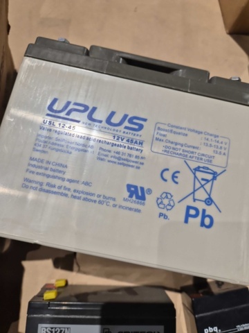 1460580-2 Battery pack mixed models – different capacities and brands