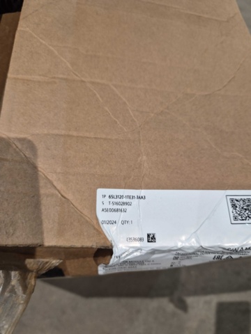 1460581-3 Frequency converter – Siemens Sinamics single motor module 132 a