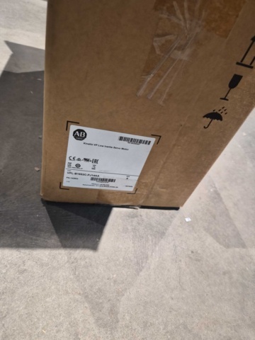 1460583-2 Servo motor – AB, VPL Low Inertia 165 mm